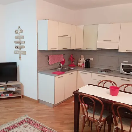 Sommeiller アパート *